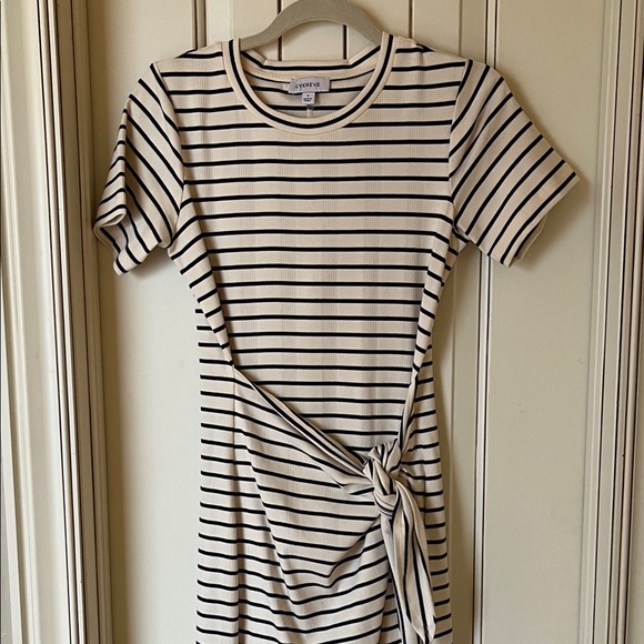 Evereve Dresses & Skirts - Evereve Cream and Navy Striped Tie-Side Midi Dress